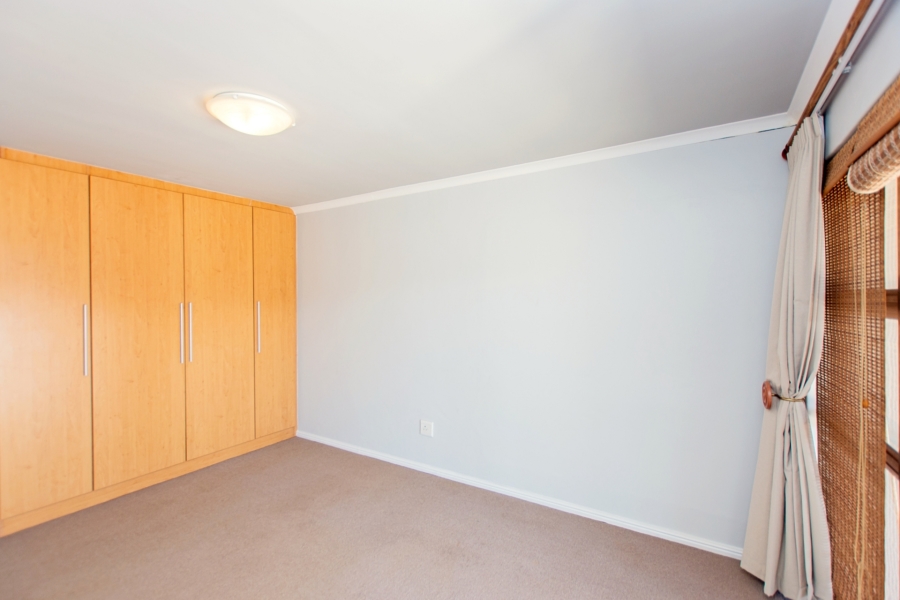 7 Bedroom Property for Sale in Myburgh Park Western Cape